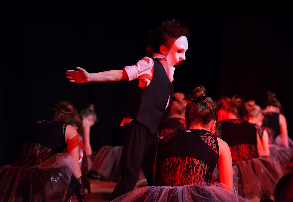 Spin Freekies - “W operze” ("Teatr Tańca" Wielkiej Orkiesty Świątecznej Pomocy w ArtBemie)